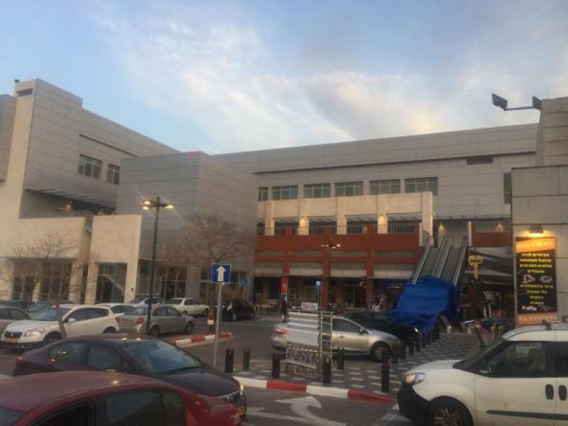 מרכז מסחרי ,רחובות