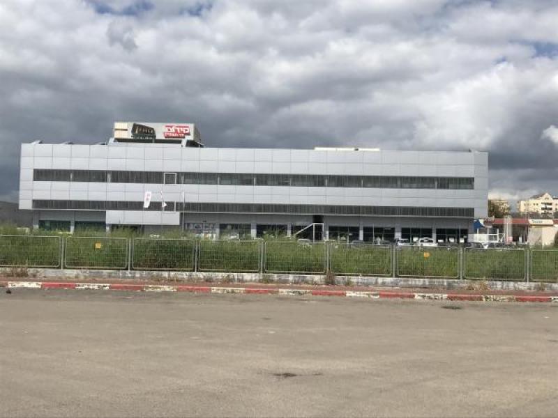  בניין שניידר